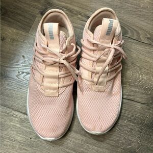 Puma Women's Soft Pink Sneakers